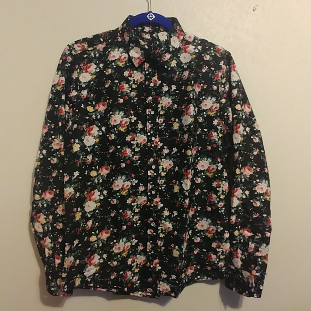 Long sleeve button-up shirt